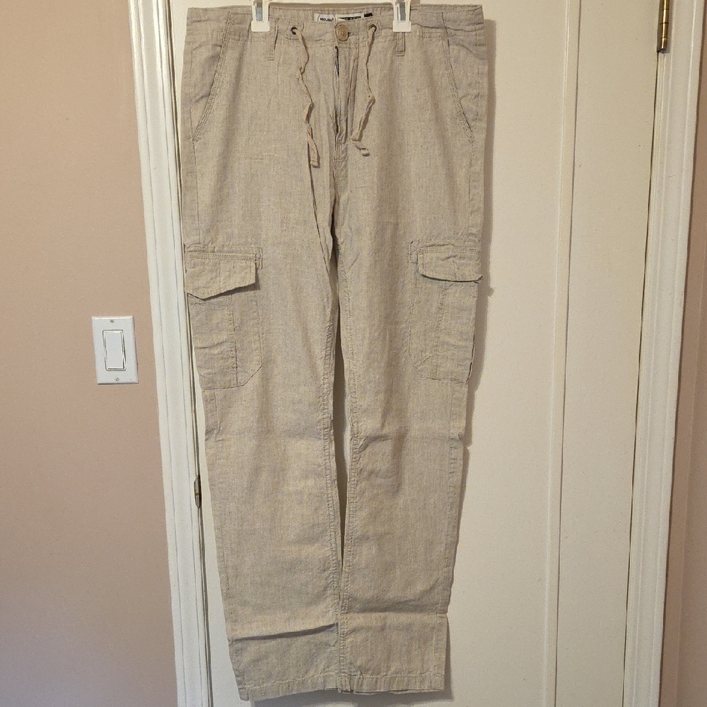 Tan Cargo Pants with Adjustable Waist and Straight-Leg Fit